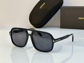 Picture of Tom Ford Sunglasses _SKUfw52367879fw